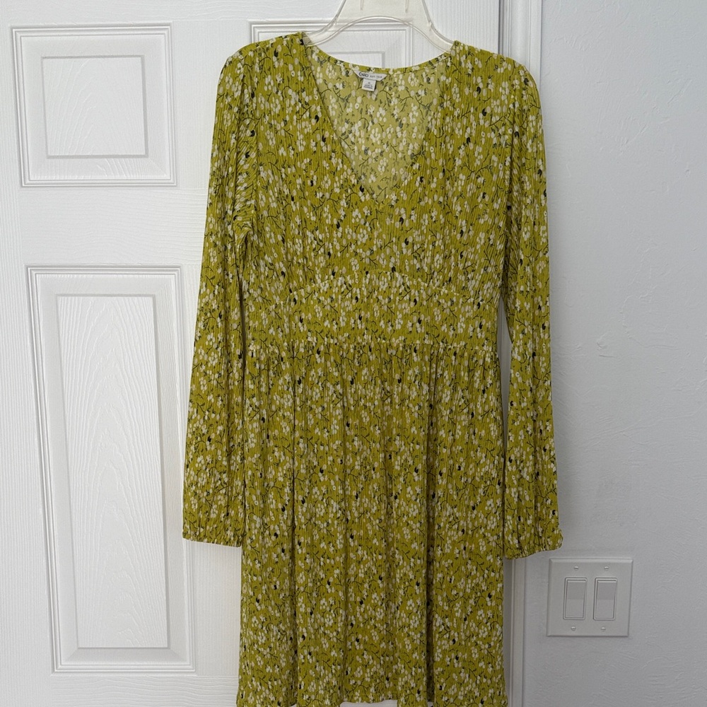 Cato Olive Floral Long Sleeve Dress